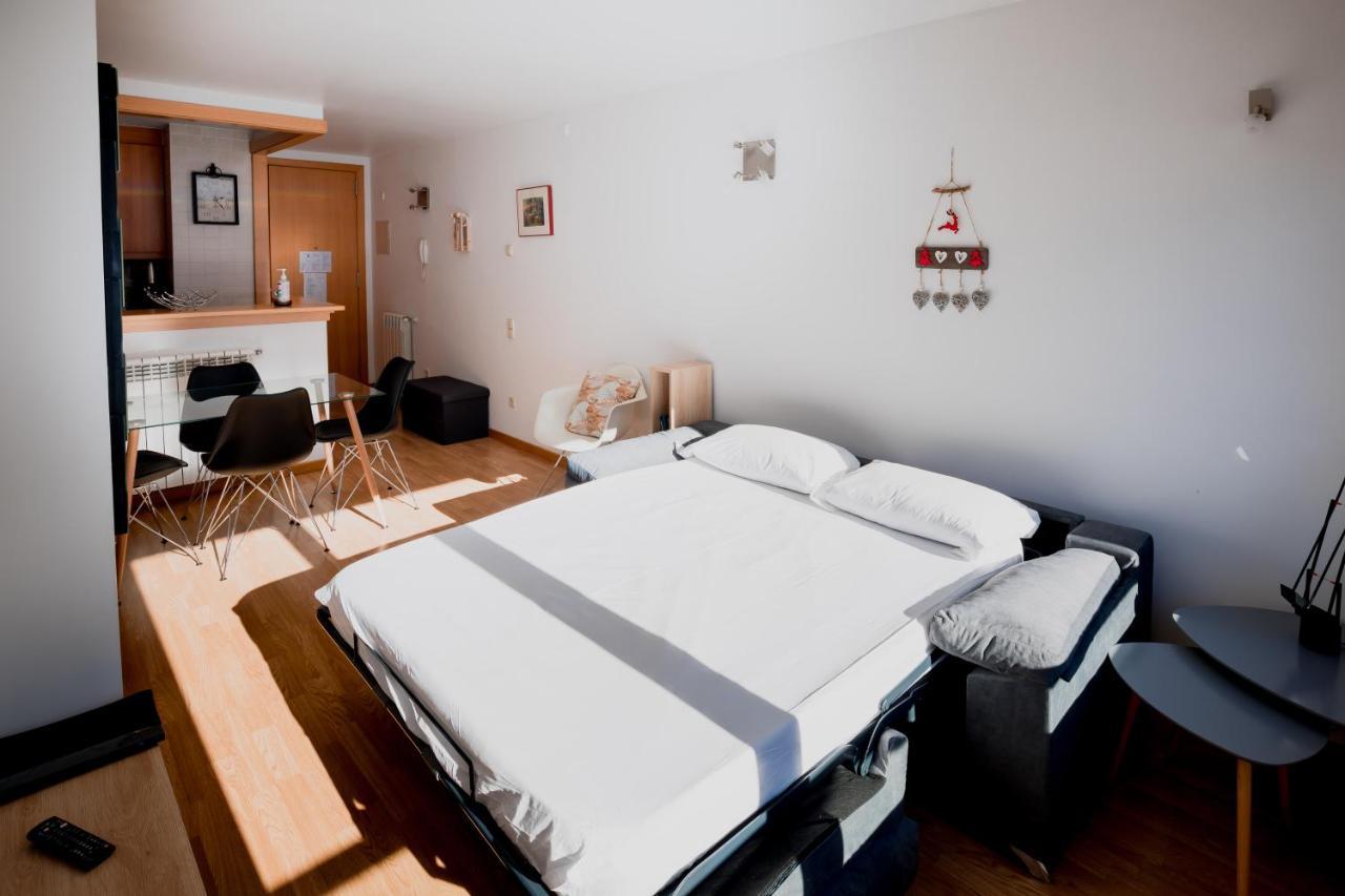 Apartaments Ashome Canillo Bagian luar foto