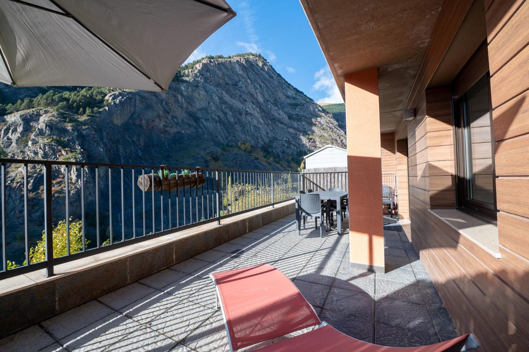 Apartaments Ashome Canillo Bagian luar foto