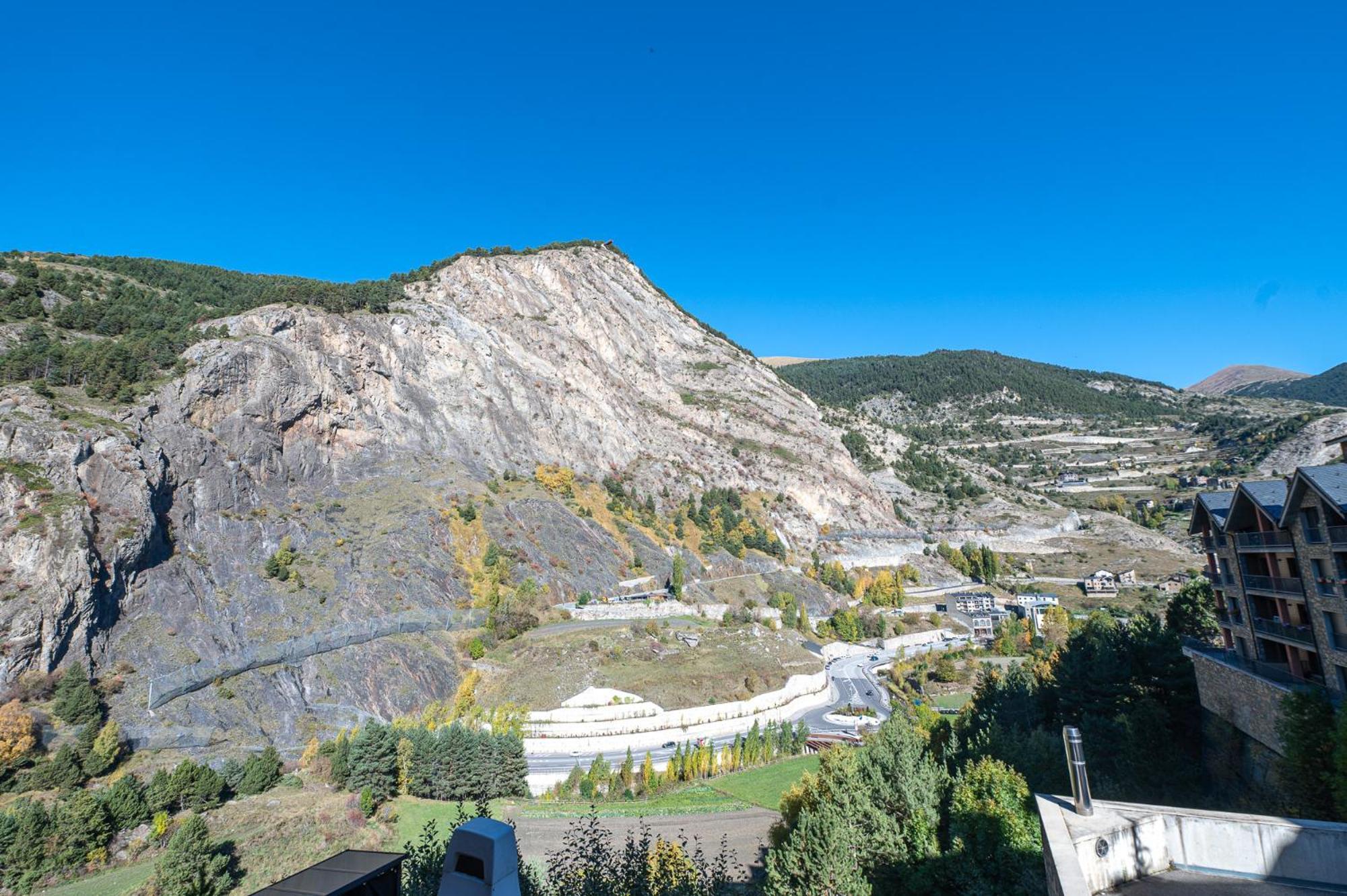 Apartaments Ashome Canillo Bagian luar foto
